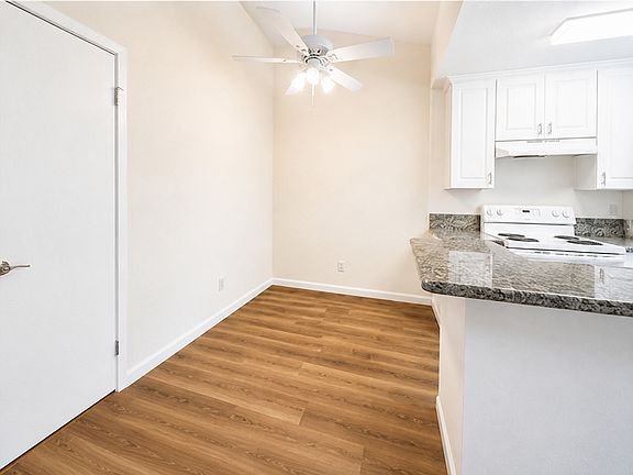 3rd image of 4177 Iowa St APT 6