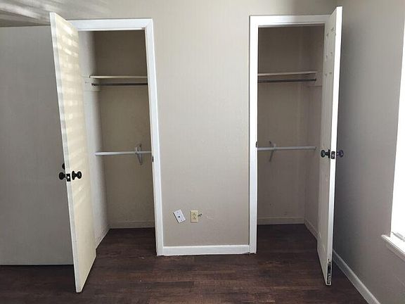 Second bedroom, jack and Jill closet