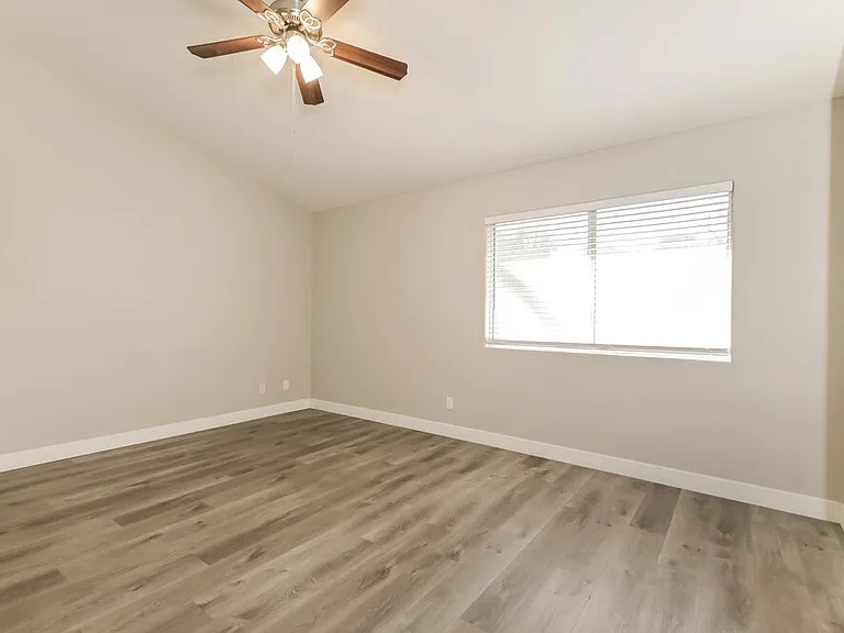 132 Park Ridge Ln — Photo 10