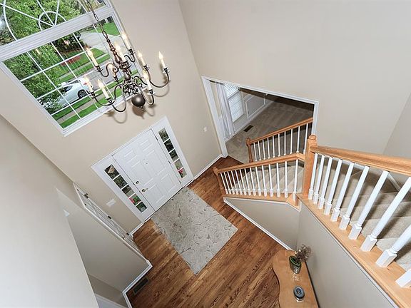 4th image of 515 Savannah Dr