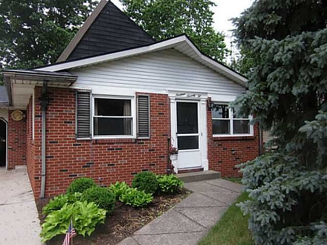 1st image of 1972 W Pointe Dr