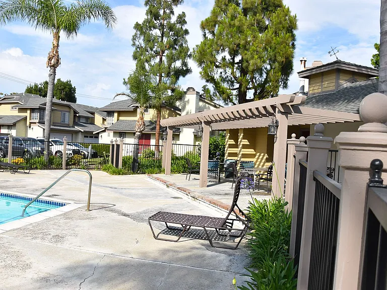 630 W Palm Ave #41 — Photo 50