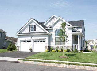 33 Republic Row, Somerset, NJ 08873