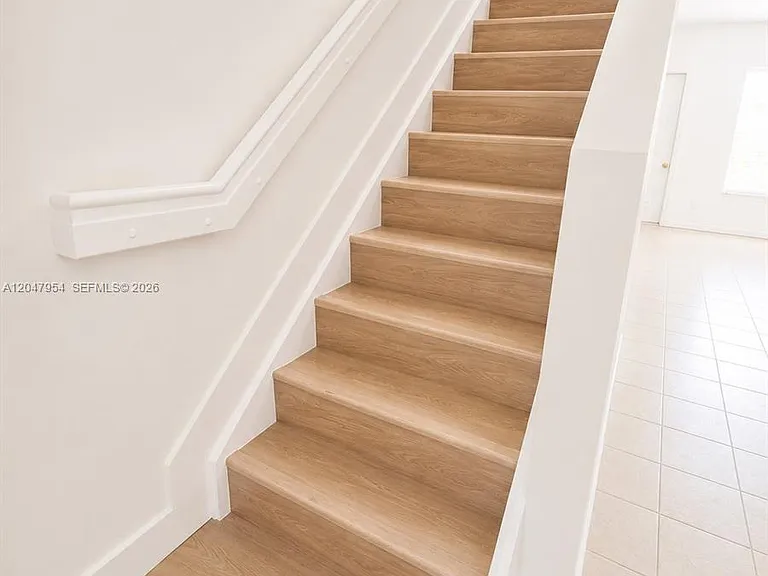 3 Whitehead Cir #3 — Photo 15