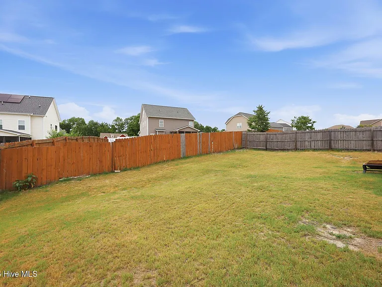 90 Quatrefoil Ct — Photo 44