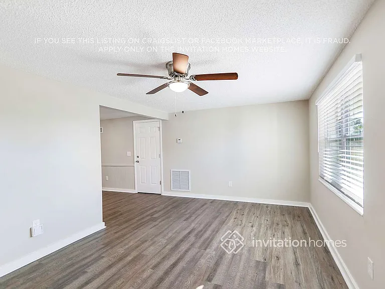3620 Westchester Dr — Photo 3