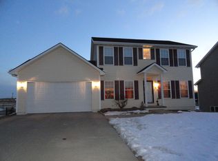 2614 Shady Lane Dr, Norwalk, IA 50211