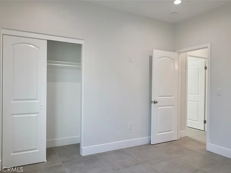 8171 Orangewood Ave — Photo 8