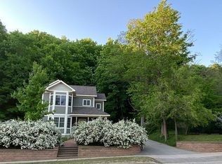 11140 Main St, Honor, MI 49640