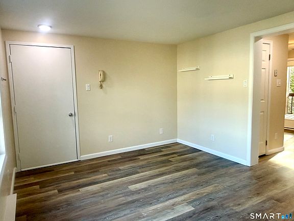 5th image of 73 Cedar Street #B4