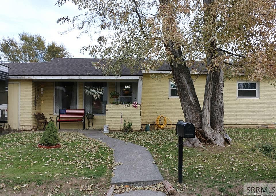 1st image of 1390 Vernon Ave