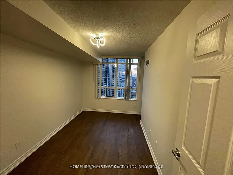 3880 Duke Of York Blvd #2204 — Photo 9