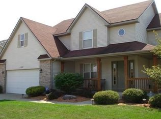 1527 Downing St, Haslett, MI 48840