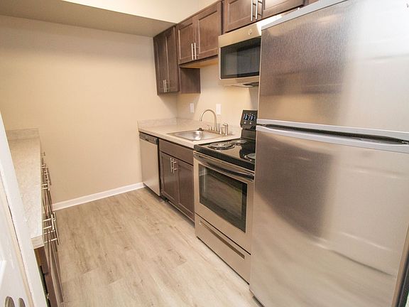 5th image of 3325 Watkins Lake Rd #412