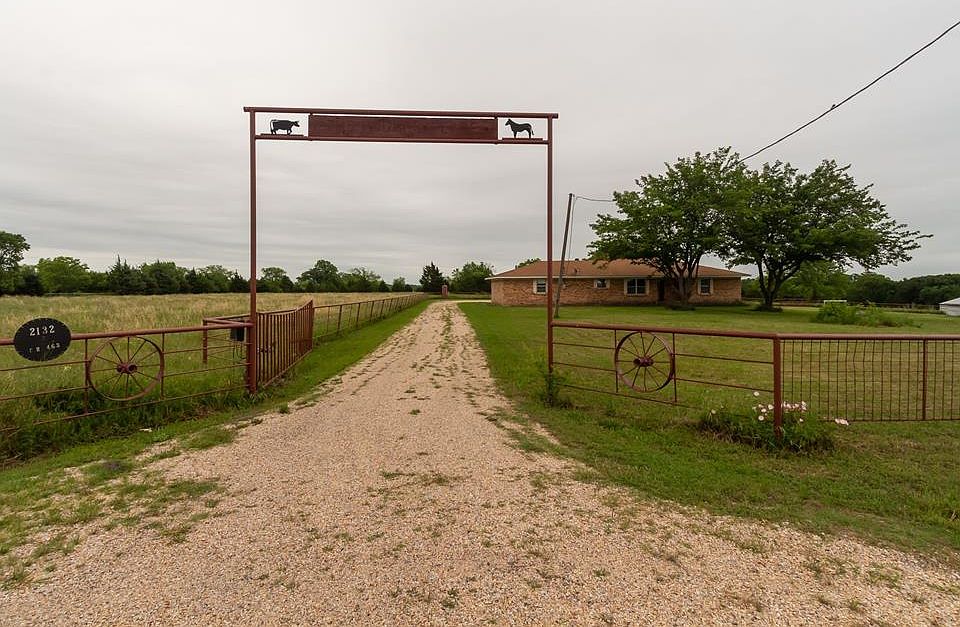1st image of 2132 County Road 463