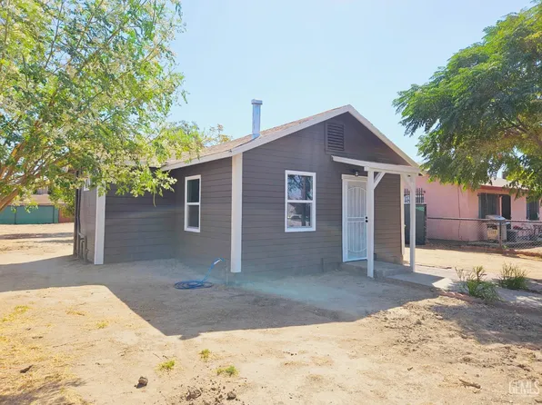 215 Kincaid St, Bakersfield, CA 93307