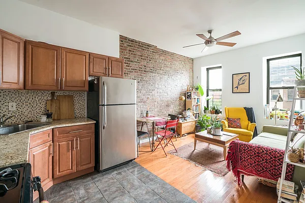 Rented by Compass | media 16