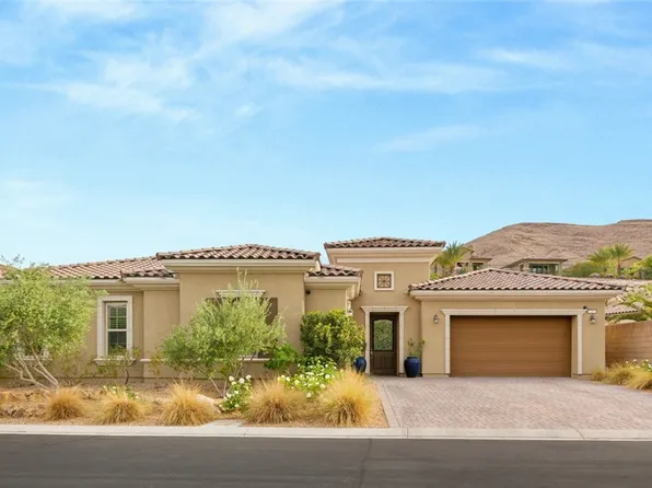 21 Grand Masters Dr, Las Vegas, NV 89141