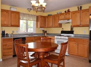 44 Edinboro Rd, Quincy, MA 02169