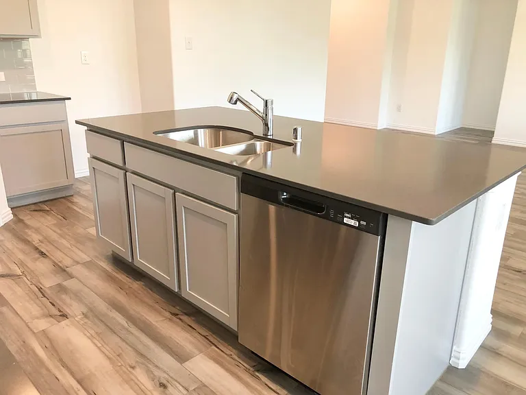 508 Poplar St — Photo 8