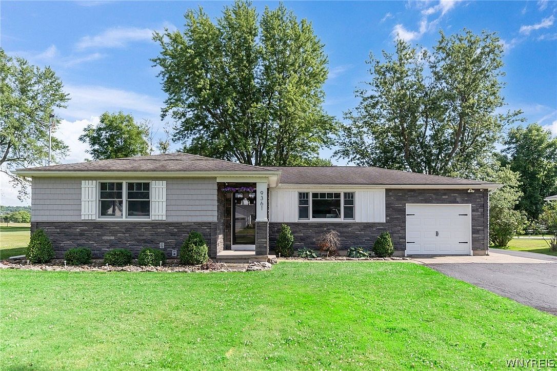 9361 Roll Rd, Clarence Center, NY 14032 Zillow
