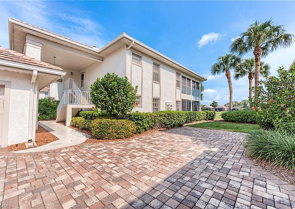 1st image of 8371 Grand Palm DR #4