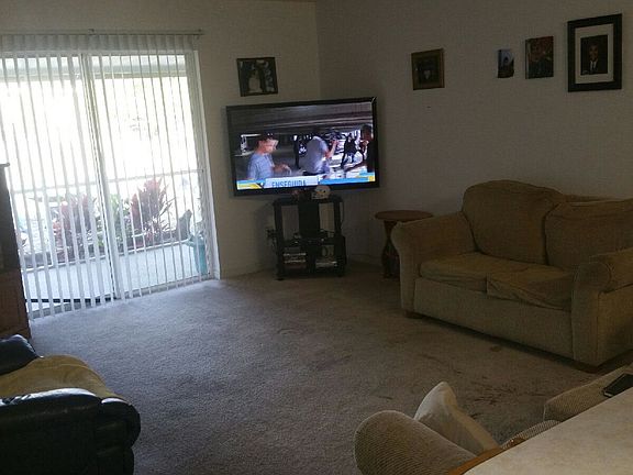 3rd image of 426 Bell Blvd S #428
