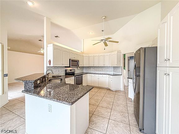3rd image of 4116 SW 1st Pl