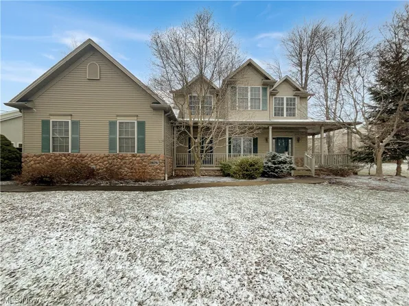 7676 Oak Meadow Dr, Hudson, OH 44236