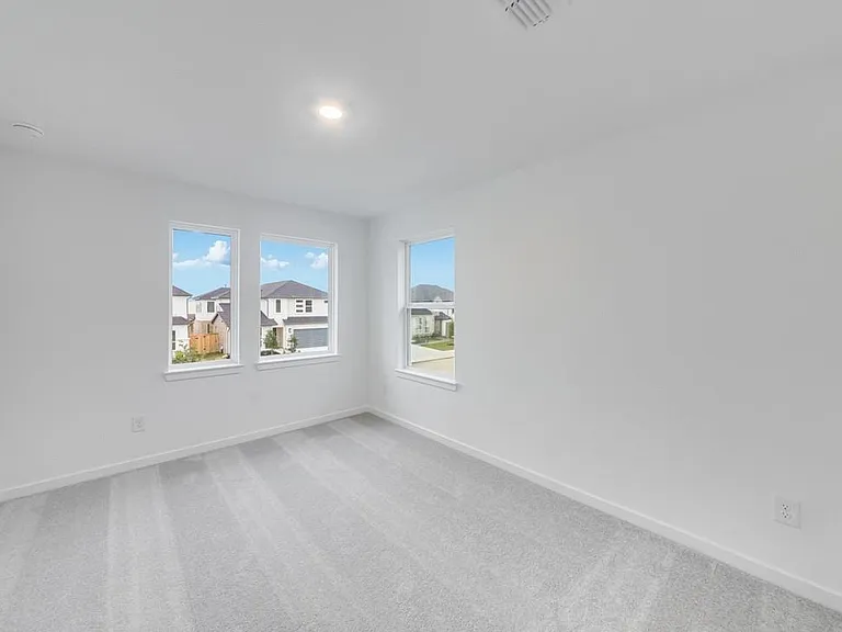 21903 Wycombe Terrace Way — Photo 20