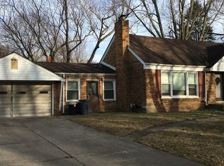 14060 Hillcrest St, Livonia, MI 48154