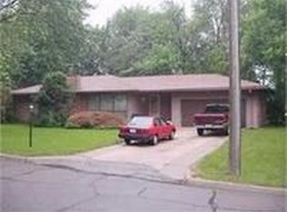 2825 S Saint Aubin St, Sioux City, IA 51106