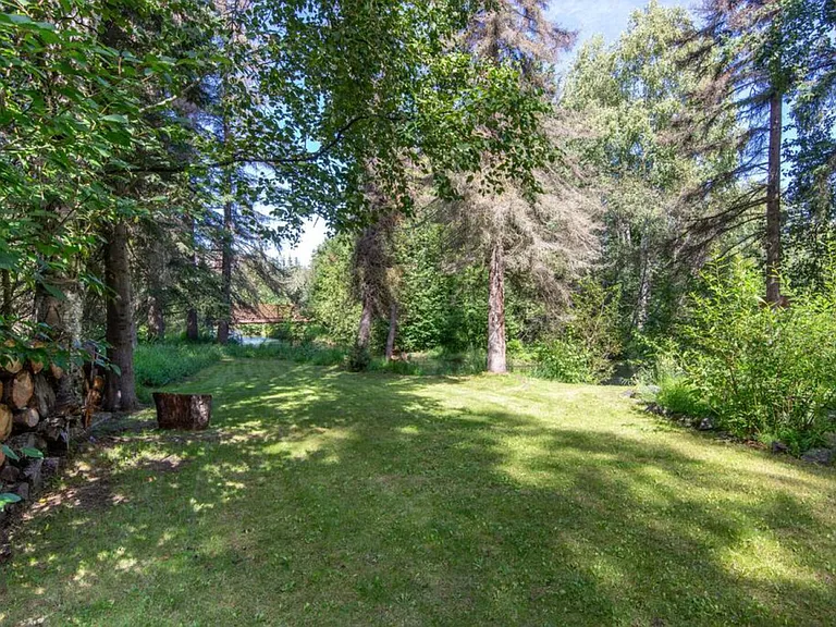 Pearl Dr — Photo 22