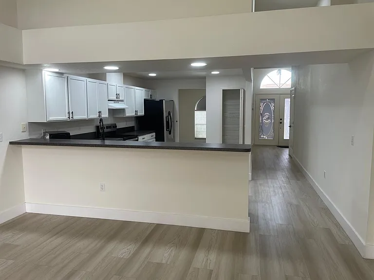 658 Sierra Cir — Photo 28
