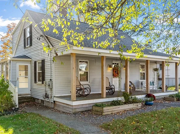 289 Prospect St, Leominster, MA 01453