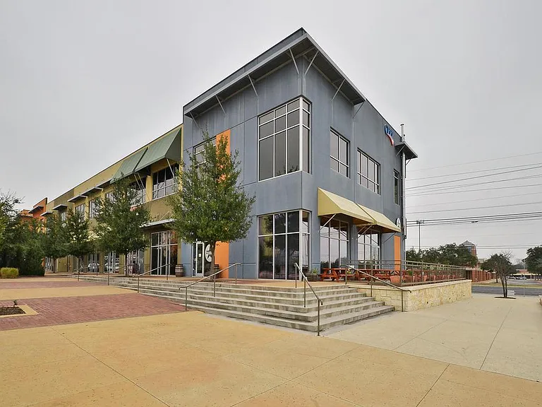 912 Sugaree Ave #B — Photo 22