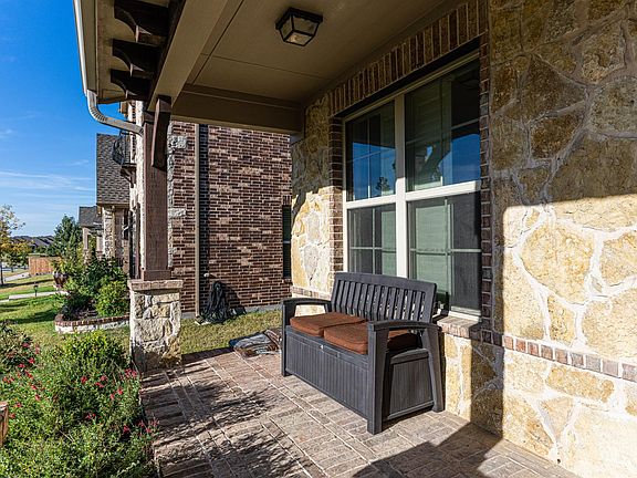 2nd image of 14134 Susana Ln