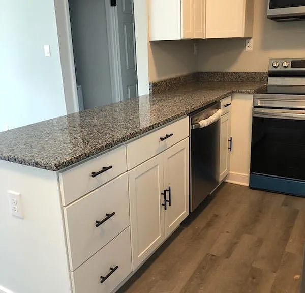 2903 Lawson St — Photo 2
