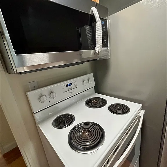 97 Court St #2 — Photo 15