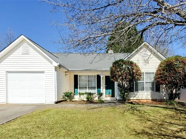 505 Village Cir, Stockbridge, GA 30281