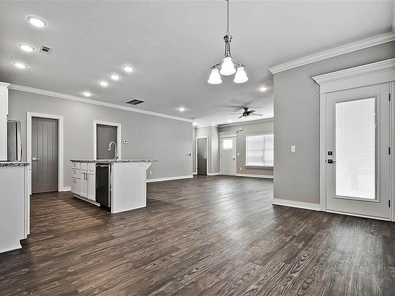 5th image of 1717 W Broadway Pl
