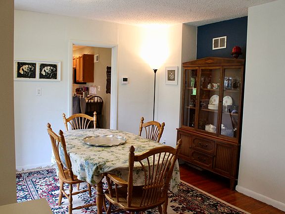 5th image of 3323 Oakmont Ave