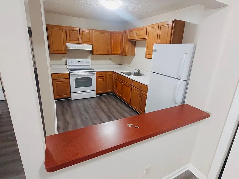 57 Huntington St #2B — Photo 5