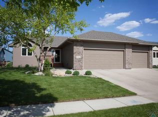 7512 S Aftyn Ave, Sioux Falls, SD 57108