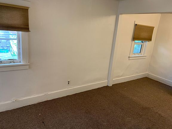 5th image of 1125 D St #4