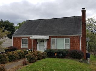 3121 Maplelawn Ave NW, Roanoke, VA 24012
