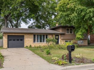 2612 30th St S, La Crosse, WI 54601