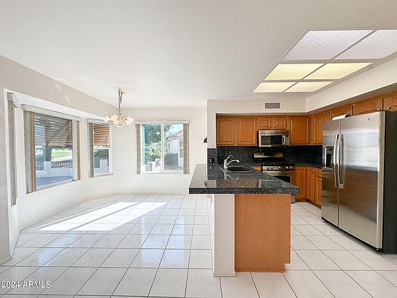 4th image of 14109 W PAVILLION Drive