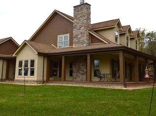 210 Bells Lake Rd, Prosperity, PA 15329