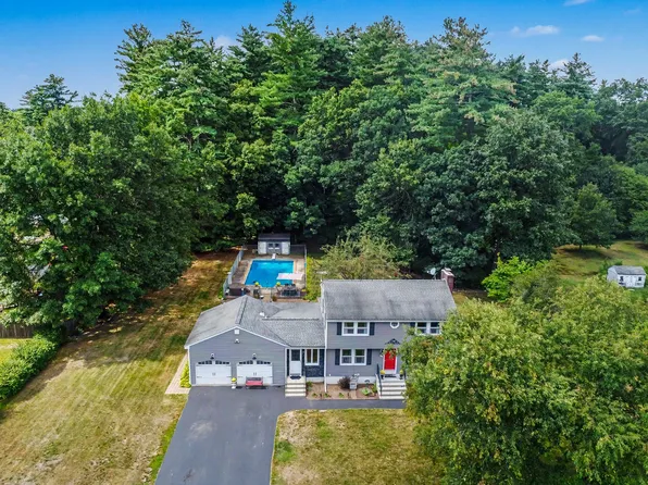 13 Patricia Street, Windham, NH 03087